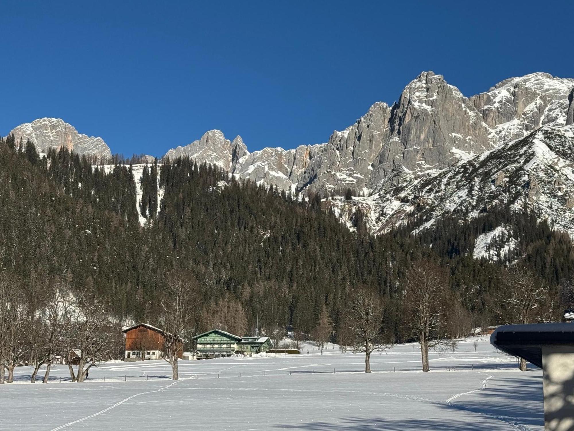 Romantikapartment Mit Sommercard Ramsau am Dachstein Extérieur photo